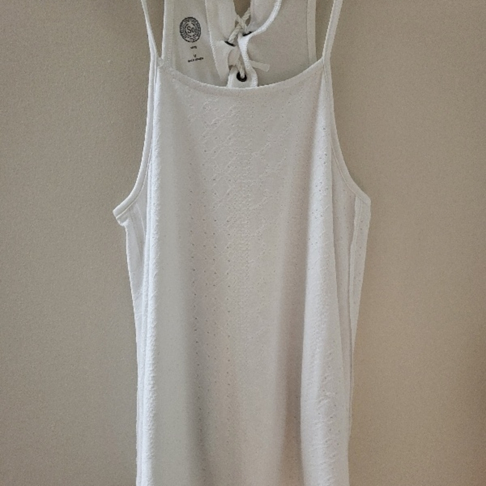 SO White Sleeveless Womens Blouse